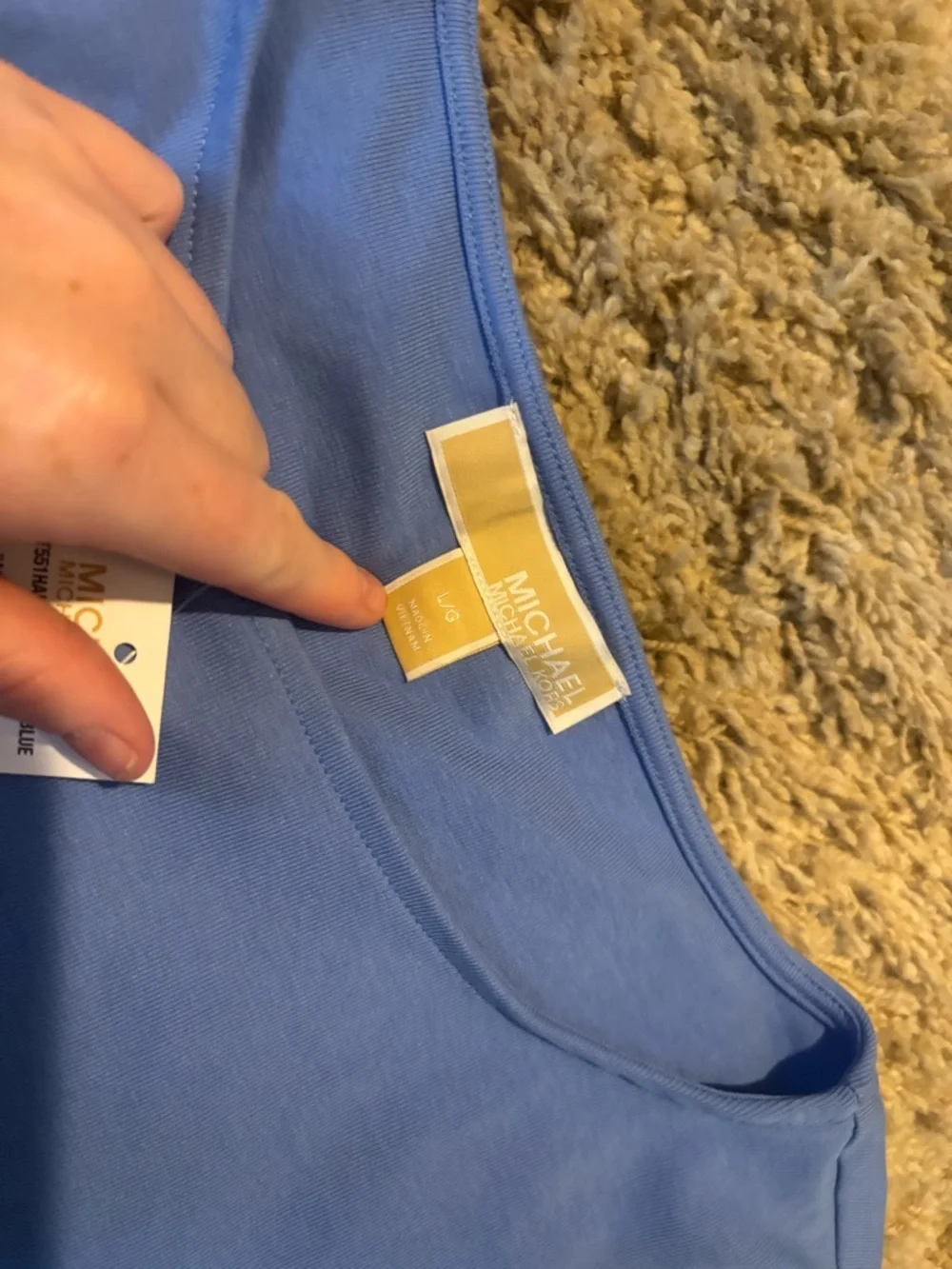 Top - Picture 3 of 4